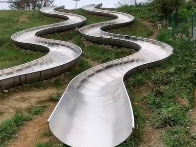 保定不銹鋼S滑梯